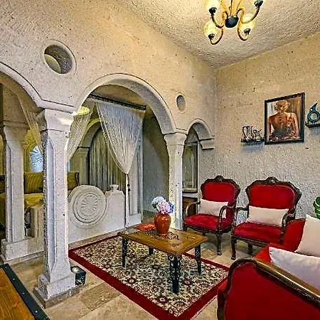 فندق Cappadocia Cave 4*