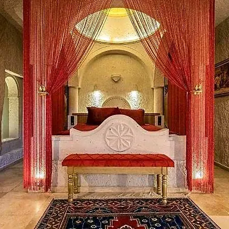 فندق Cappadocia Cave 4*